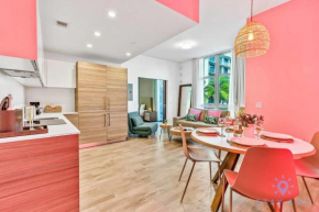 Cozy Apartment - Hot Tub - NearBeach - Broad - walk